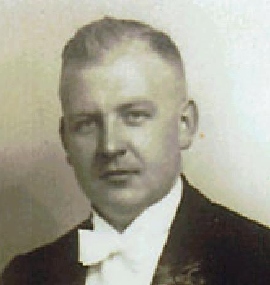 Hans Adam Waldemar Nicklaus - 1932